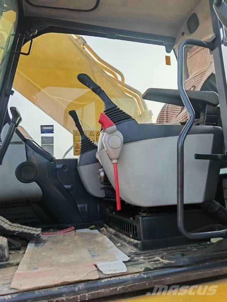 Komatsu 400-8R Koparki gąsienicowe