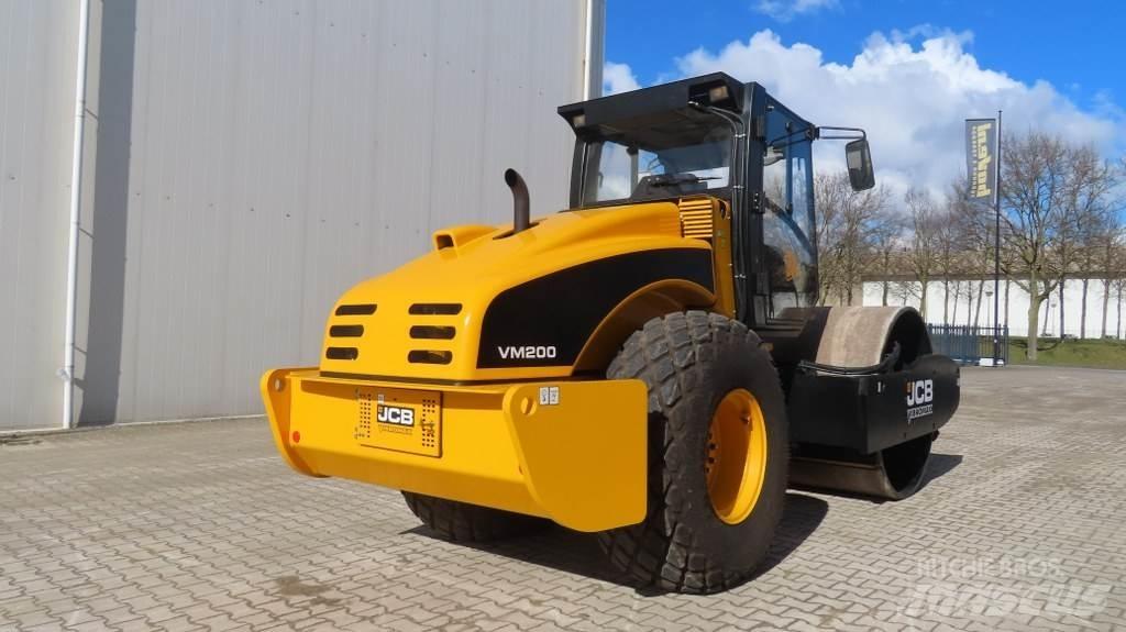 JCB VM200D Walce jednobębnowe
