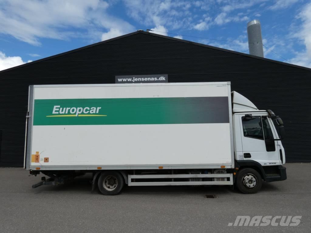 Iveco 90E 22 Samochody ciężarowe ze skrzynią zamkniętą