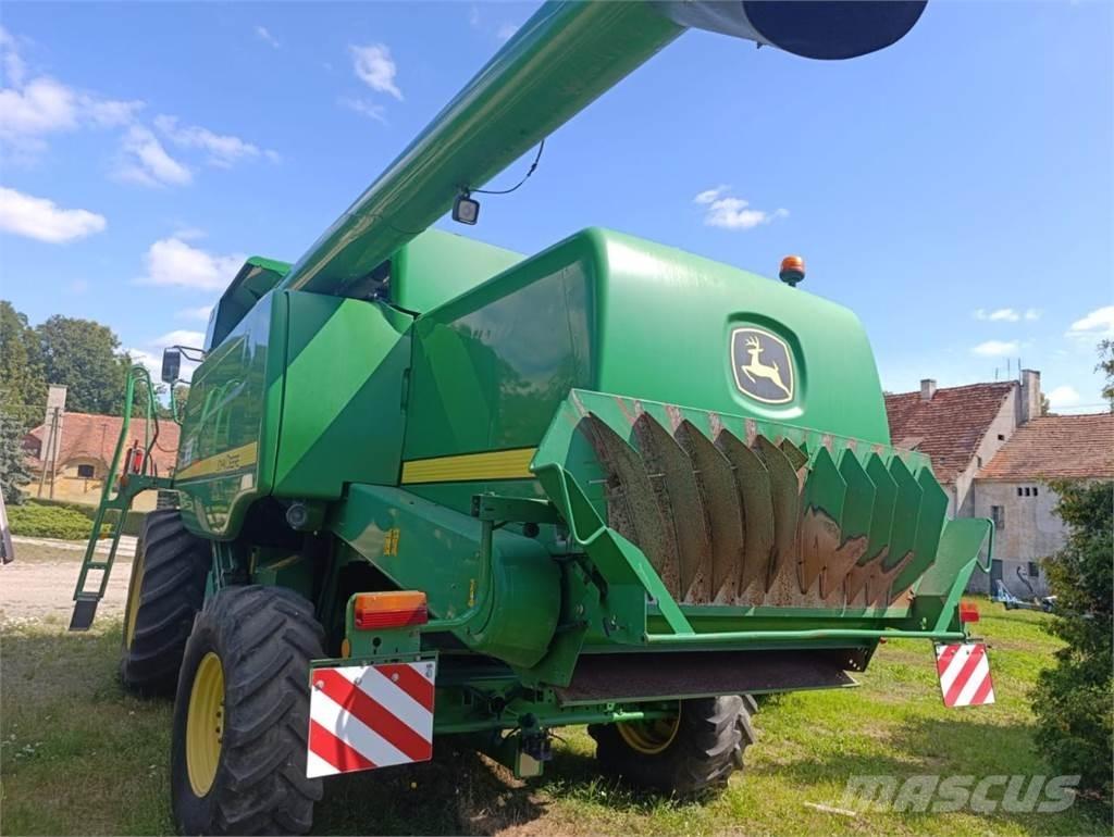 John Deere W650 Kombajny zbożowe
