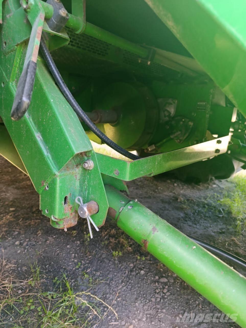 John Deere W650 Kombajny zbożowe