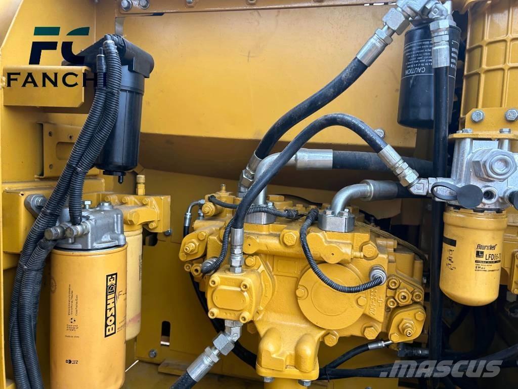 CAT 320d2 Koparki gąsienicowe
