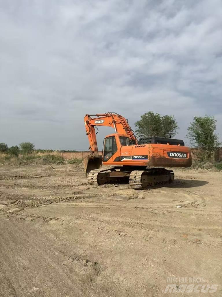 Doosan DH 300 LC-7 Koparki gąsienicowe