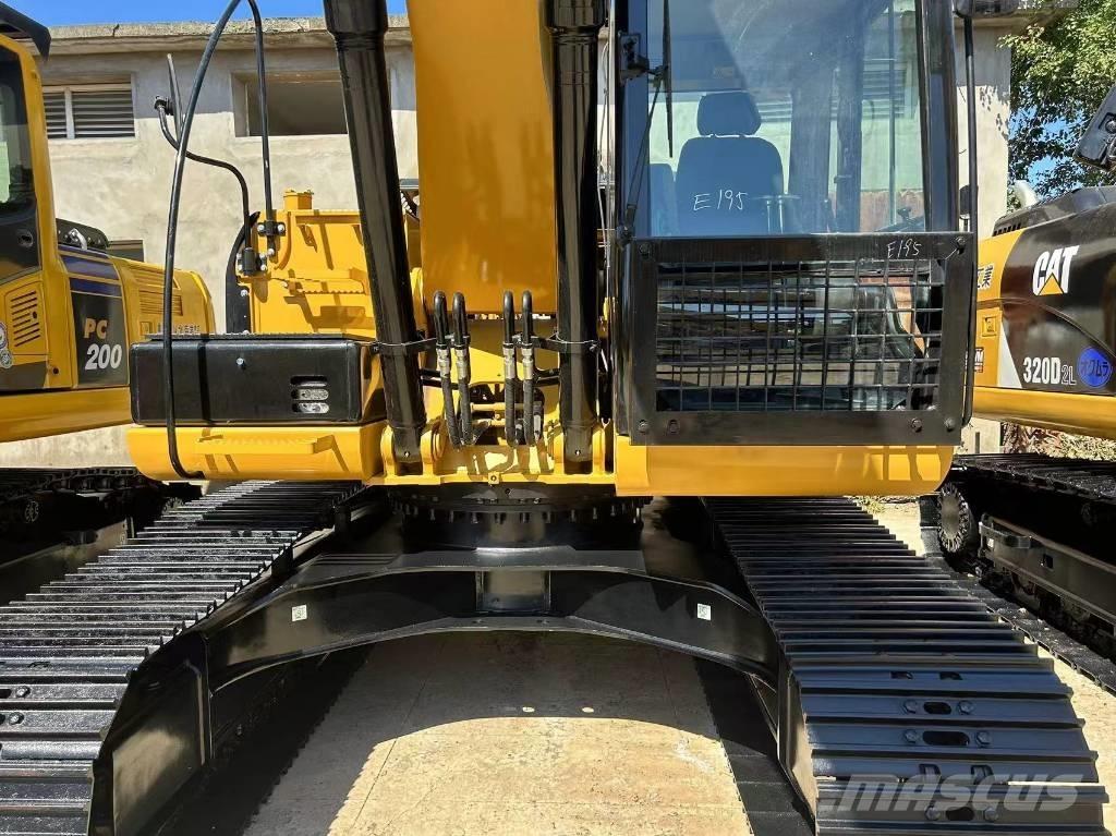 CAT 320 D Koparki gąsienicowe