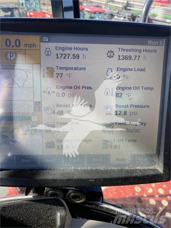 Case IH 8240 Kombajny zbożowe
