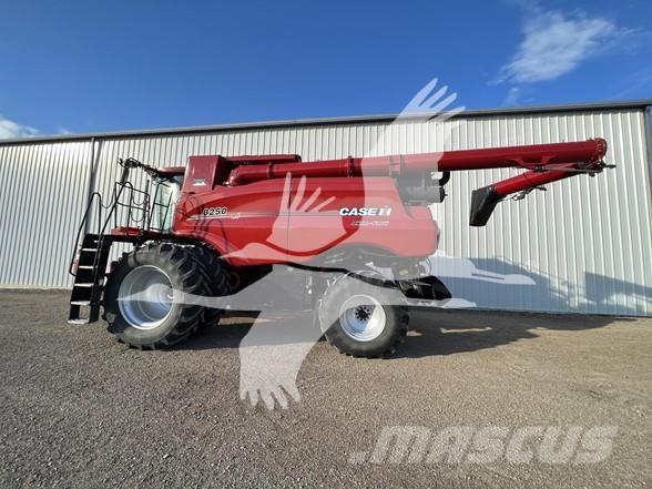 Case IH 8250 Kombajny zbożowe
