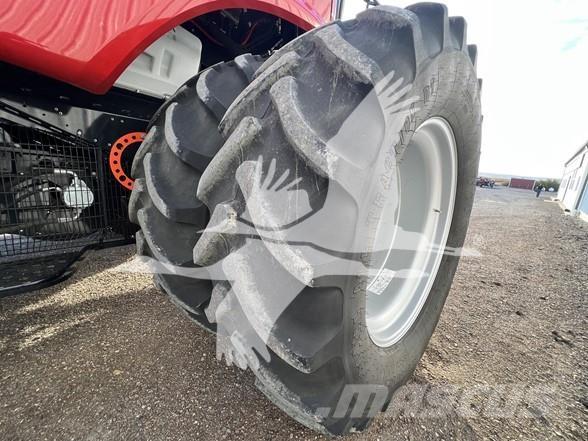 Case IH 8250 Kombajny zbożowe