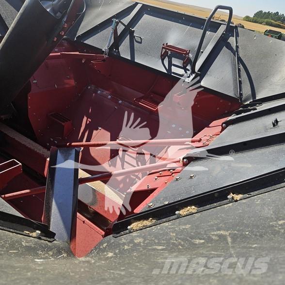Case IH 8250 Kombajny zbożowe