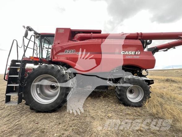 Case IH 8250 Kombajny zbożowe