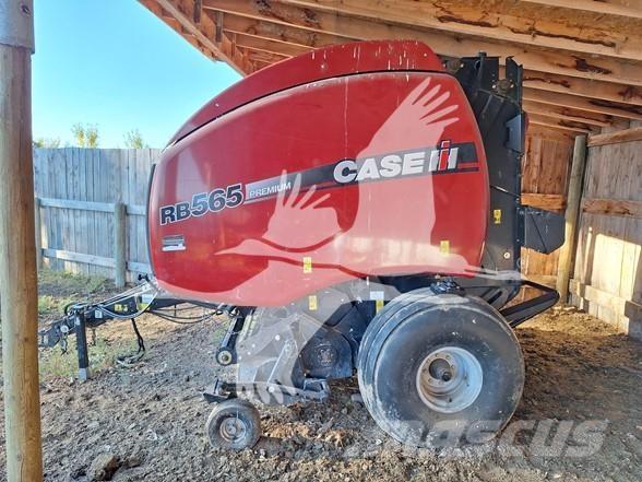 Case IH RB565 Prasy zwijające