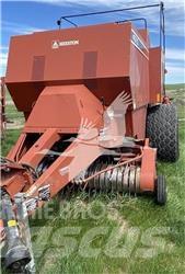 Hesston 4910 Prasy kostkujące