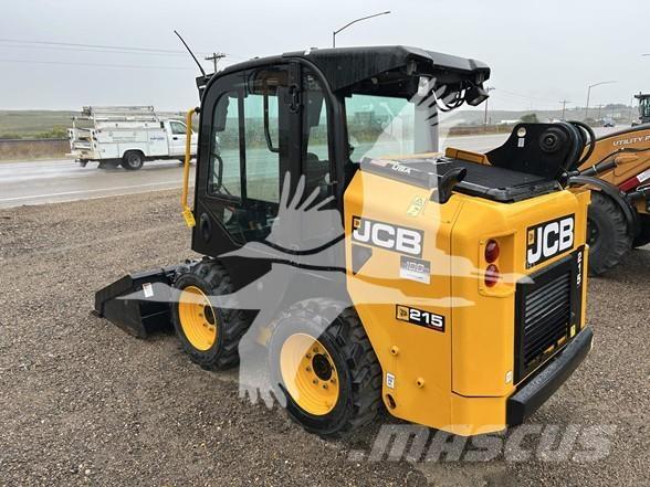 JCB 215 Ładowarki burtowe