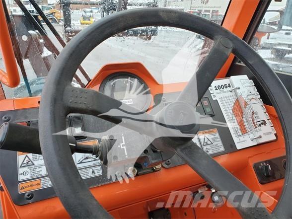 SkyTrak 10054 Ładowarki teleskopowe