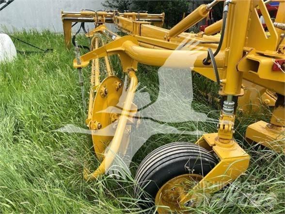 Vermeer R2800 Zgrabiarki i przetrząsacze