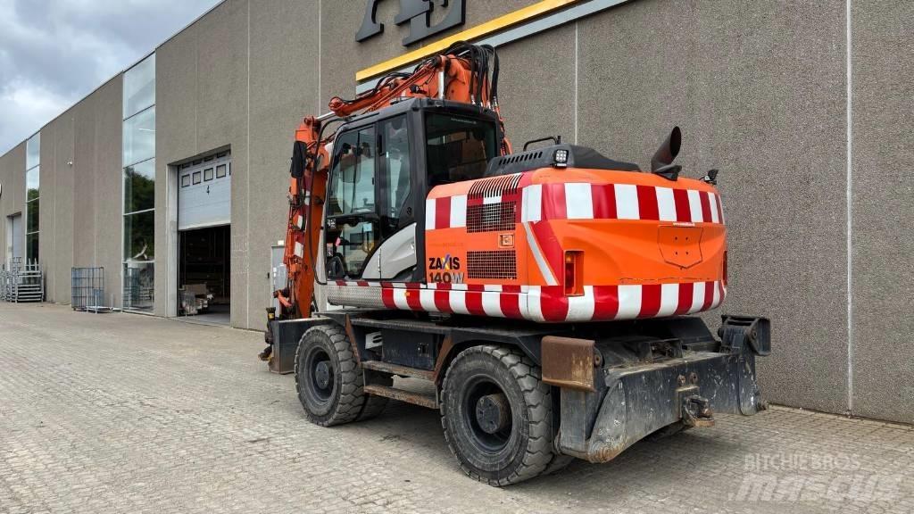 Hitachi ZX 140 W-5 Koparki kołowe