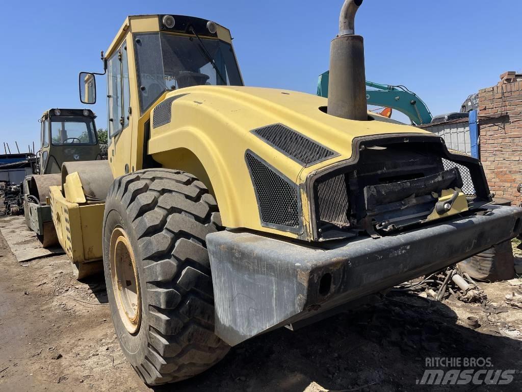 Bomag 226-4 Walce jednobębnowe