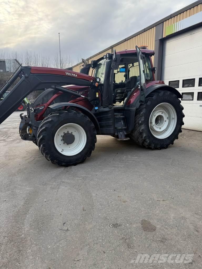 Valtra T234 Ciągniki rolnicze