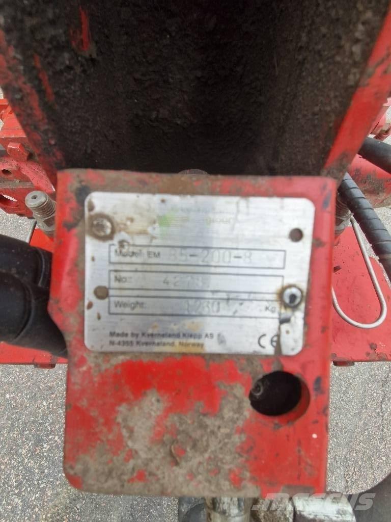Kverneland EM85 Pługi obrotowe