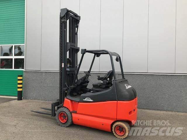 Linde E25/600-02 Wózki elektryczne