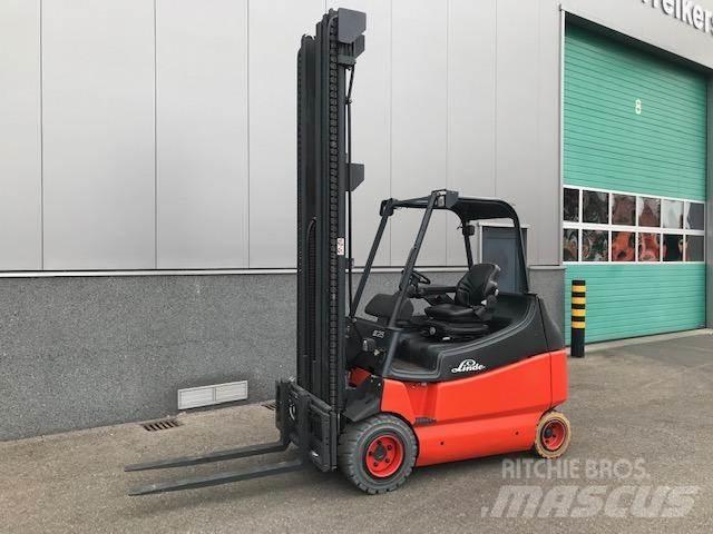 Linde E25/600-02 Wózki elektryczne