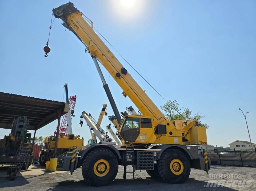 Grove RT 890 E Żurawie terenowe