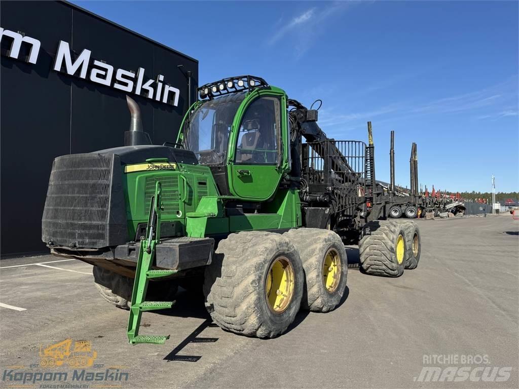John Deere 1510G Forwardery
