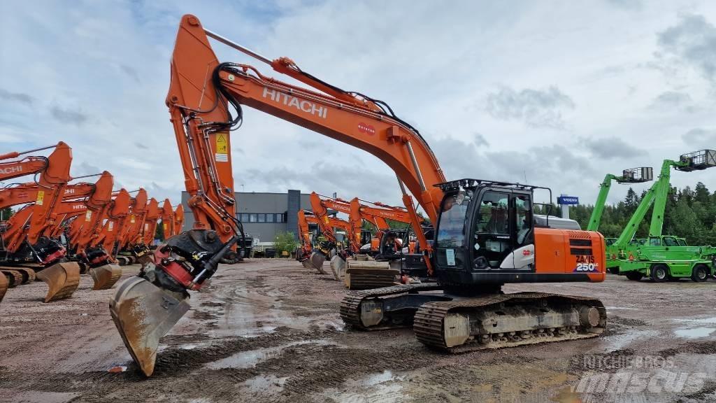 Hitachi ZX250LC-6 Koparki gąsienicowe