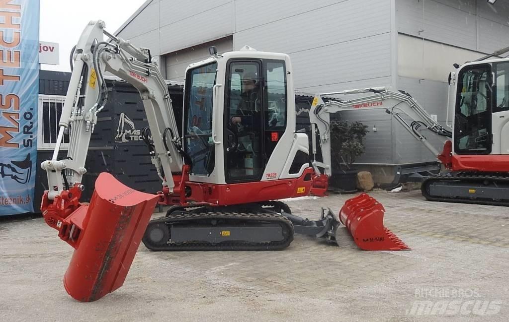 Takeuchi TB225 Minikoparki