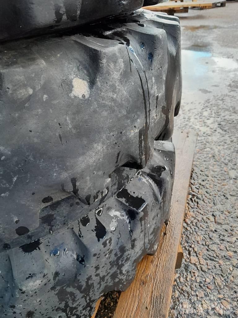Mitas 8,25-20 Hjul Opony, koła i felgi
