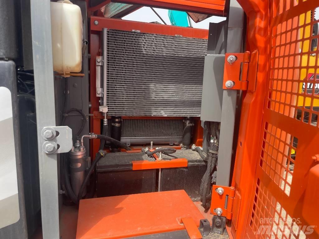 Hitachi ZX 70 Koparki gąsienicowe