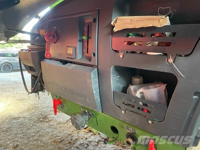 Amazone UX 4201 Opryskiwacze zaczepiane