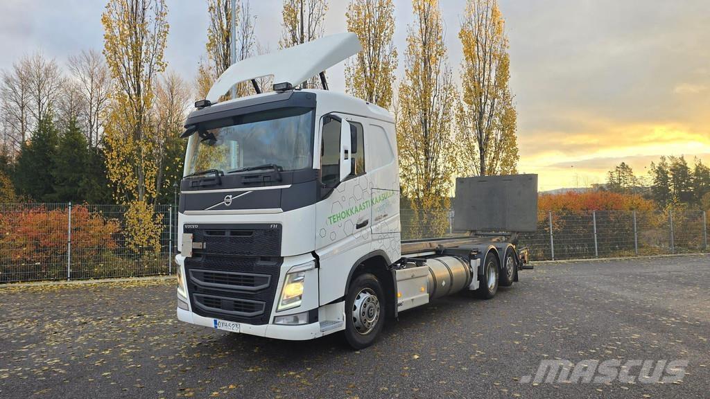 Volvo FH Ciężarówki z wymienną zabudową