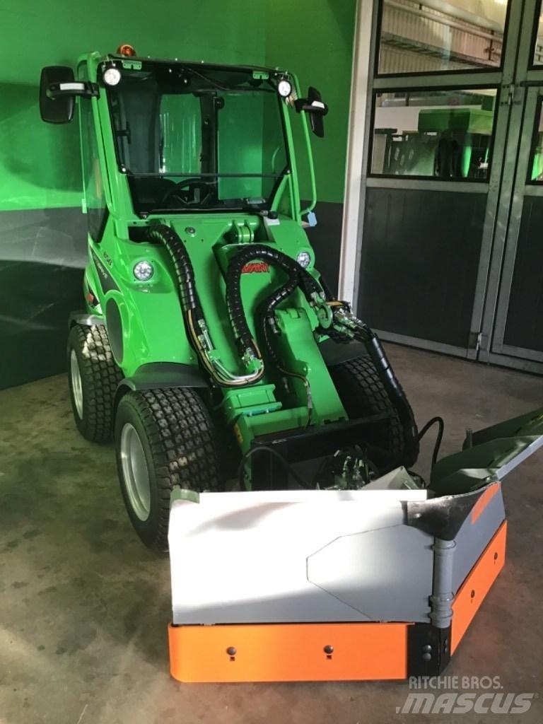 Avant 650I Ładowarki wielofunkcyjne