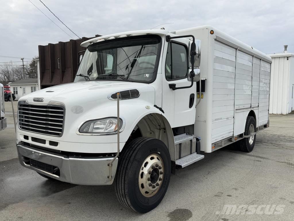 Freightliner M2 Samochody do transportu napojów