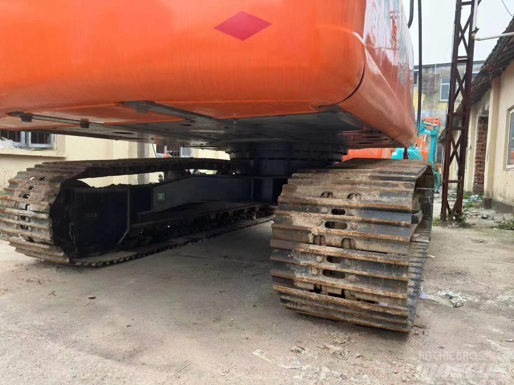 Hitachi ZX 210 Koparki gąsienicowe