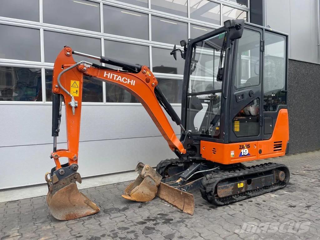 Hitachi ZX19-6 Minikoparki