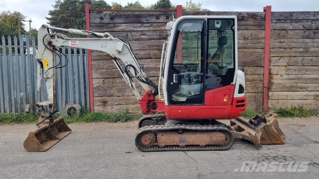 Takeuchi TB 230 Minikoparki
