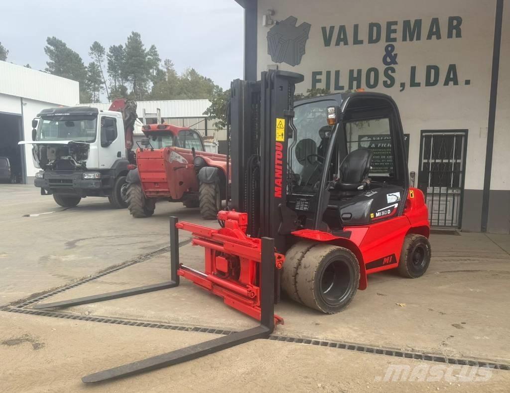 Manitou MI 30 D Wózki Diesla