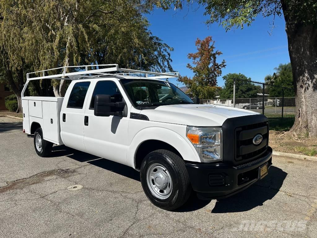 Ford F 350 Pick-upy / Pojazdy z otwieranymi burtami