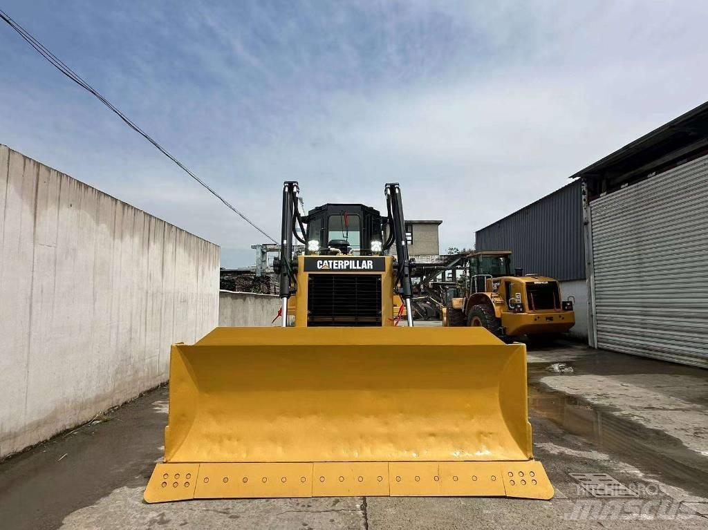 CAT D 6 R Spycharki gąsienicowe
