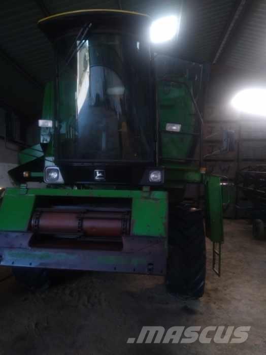 John Deere 1065 Kombajny zbożowe