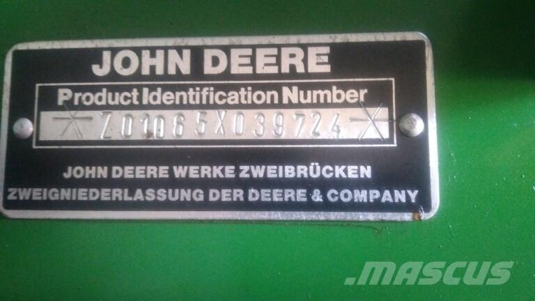 John Deere 1065 Kombajny zbożowe