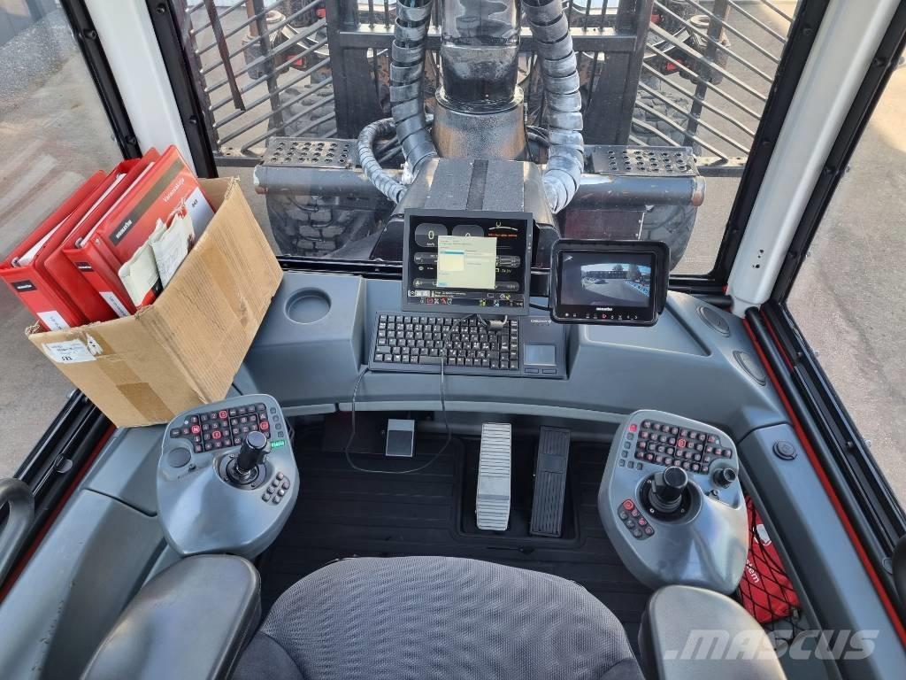 Komatsu 845 Forwardery