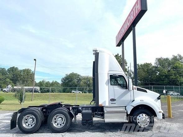 Kenworth T880 Ciągniki siodłowe