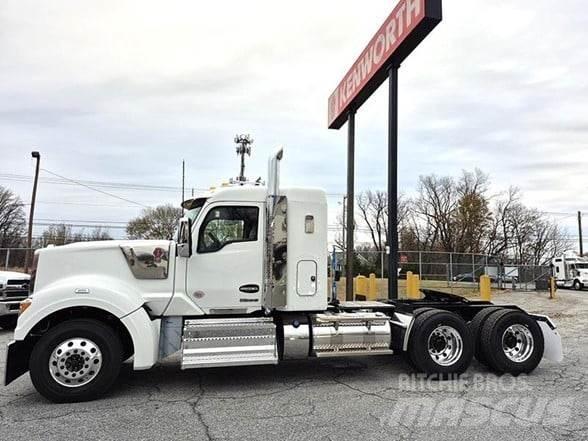 Kenworth W990 Ciągniki siodłowe
