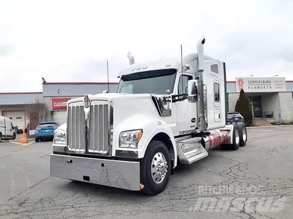 Kenworth W990 Ciągniki siodłowe