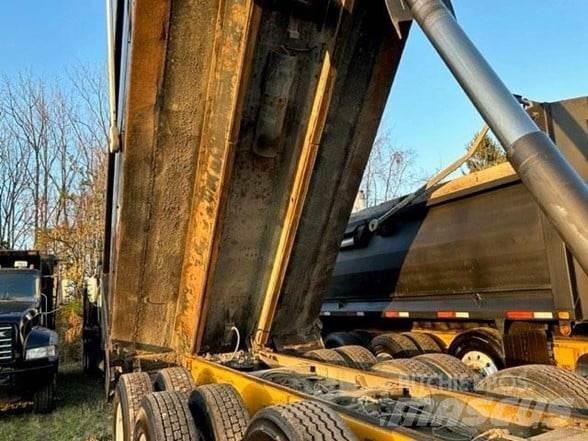 Mack GRANITE GU713 Wywrotki