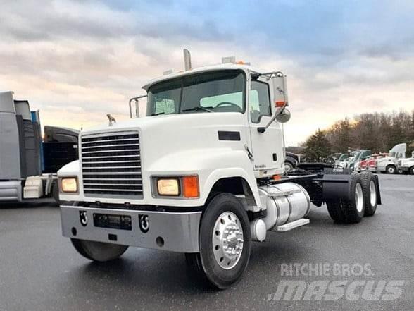Mack PINNACLE CHU613 Ciągniki siodłowe