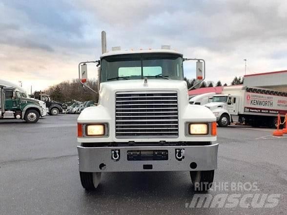 Mack PINNACLE CHU613 Ciągniki siodłowe