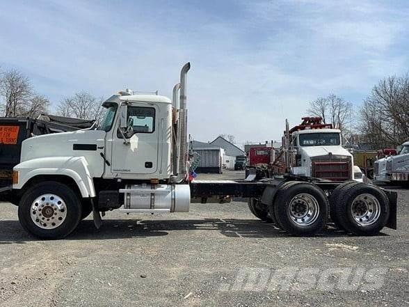 Mack PINNACLE CHU613 Ciągniki siodłowe